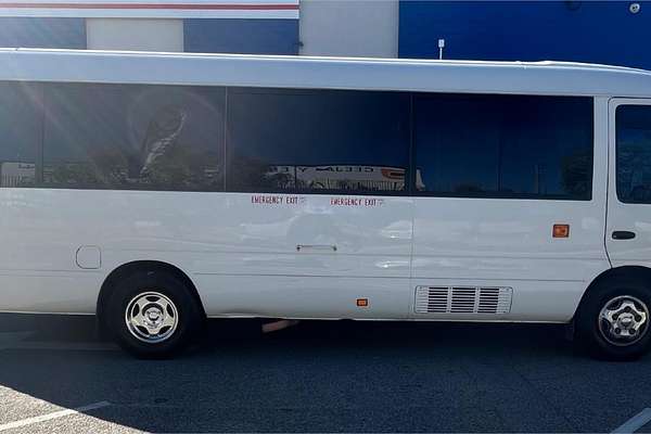 2013 Toyota Coaster Deluxe XZB50R