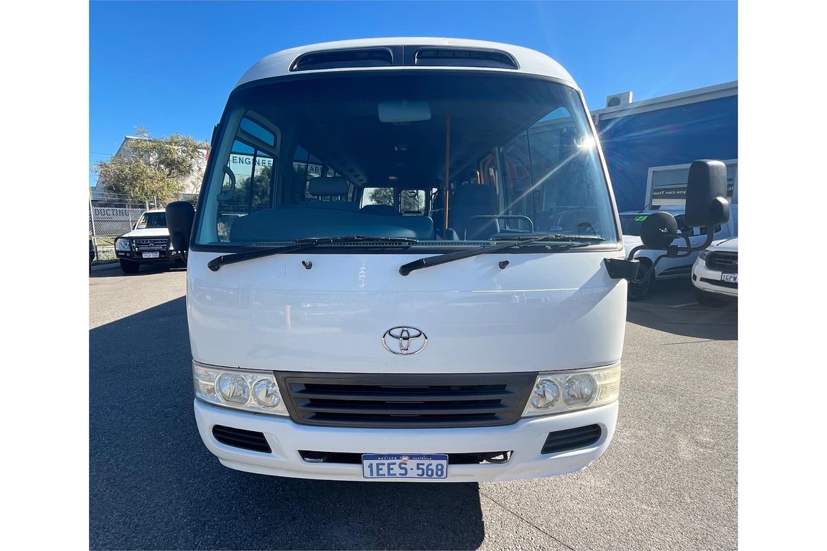 2013 Toyota Coaster Deluxe XZB50R
