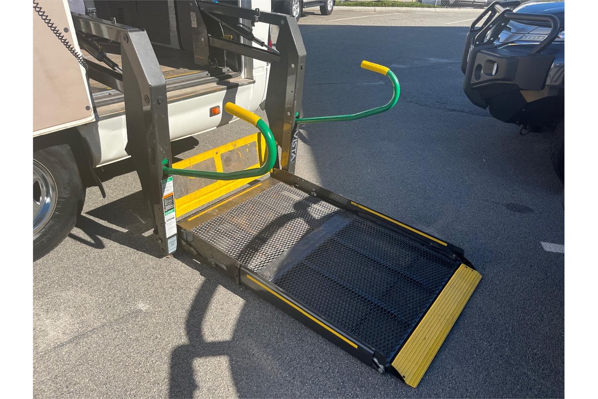 2013 Toyota Coaster Deluxe XZB50R