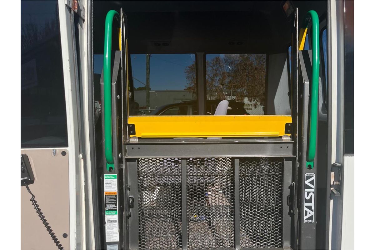 2013 Toyota Coaster Deluxe XZB50R