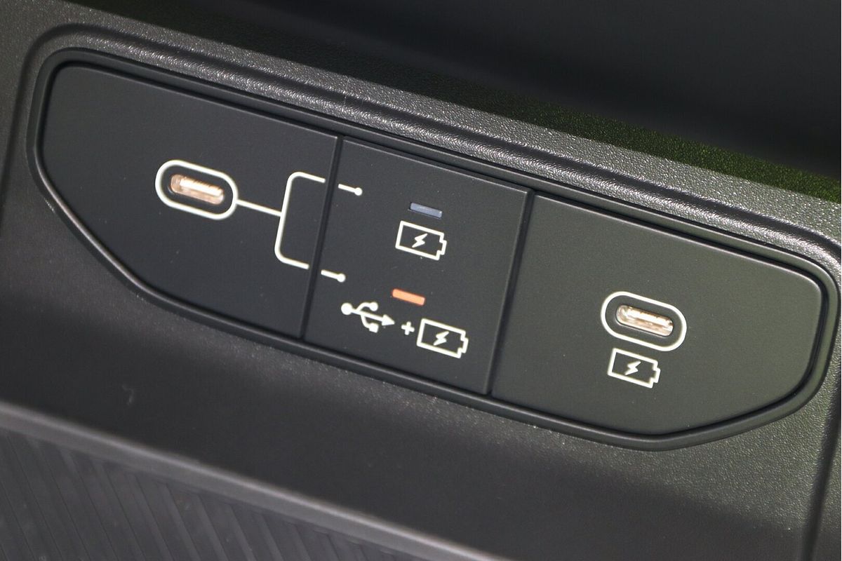 2025 Kia Sportage SX NQ5 PE