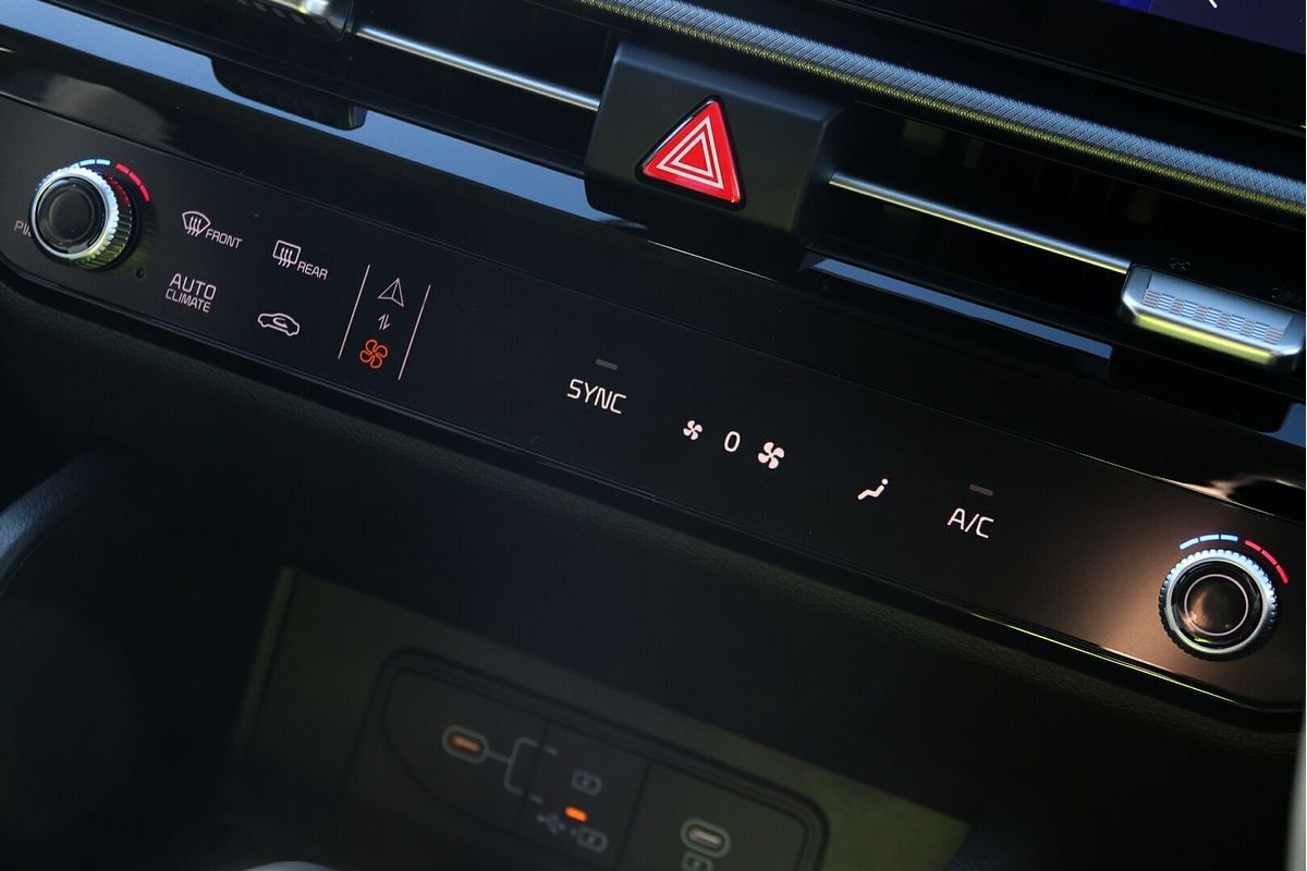 2025 Kia Sportage SX NQ5 PE