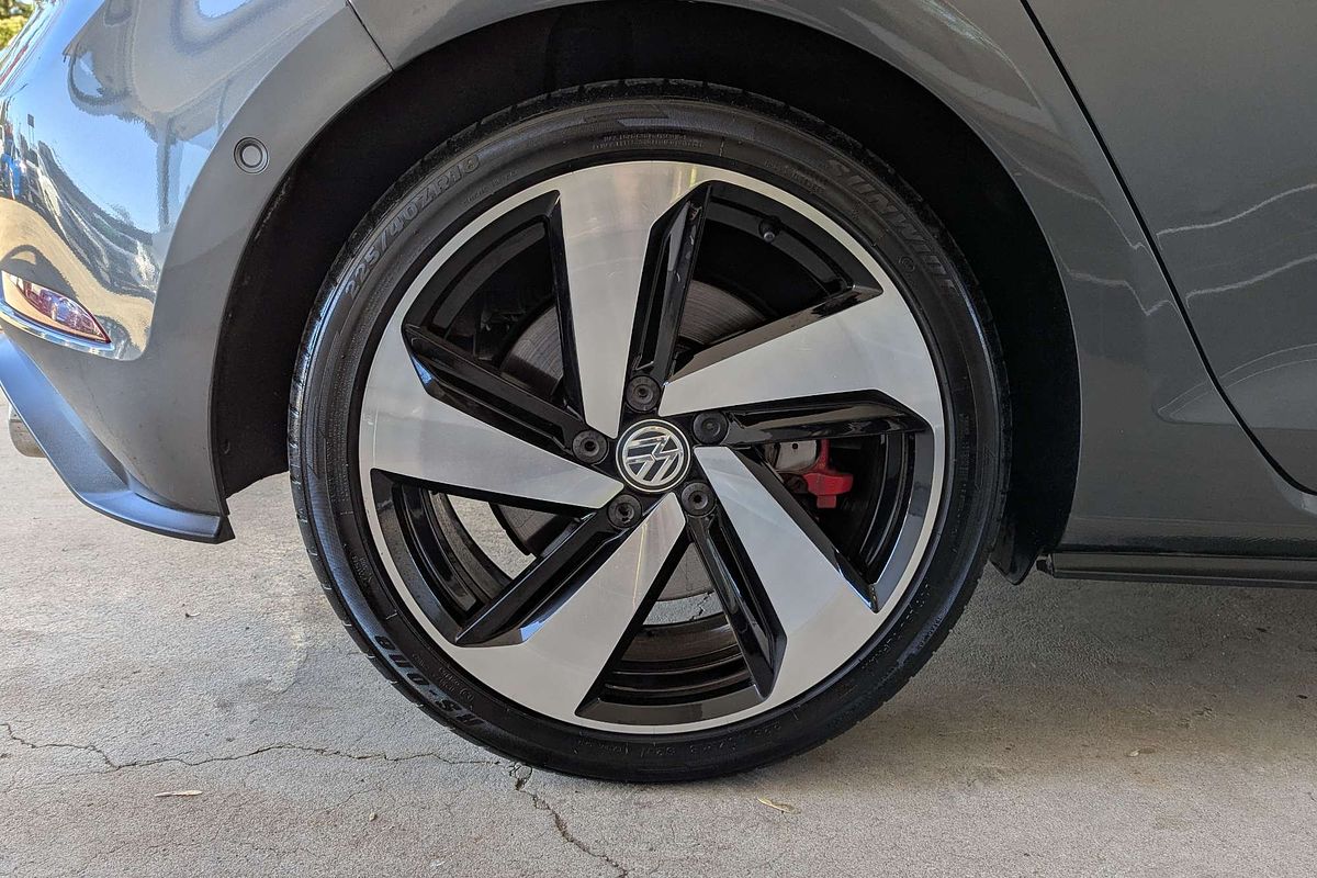2019 Volkswagen Golf GTI 7.5