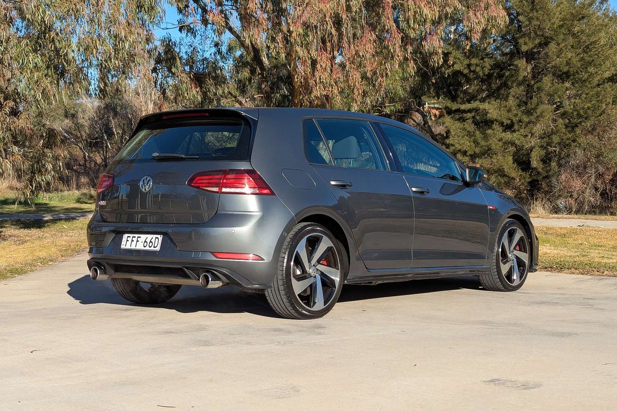 2019 Volkswagen Golf GTI 7.5