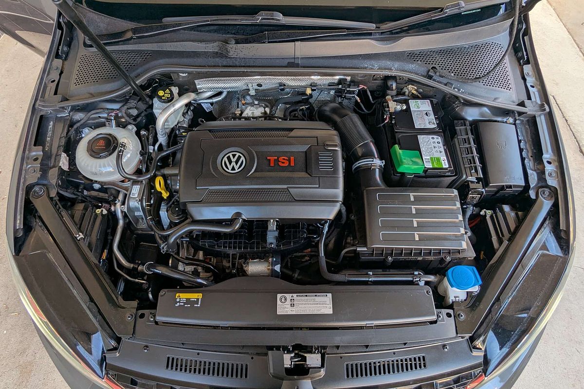 2019 Volkswagen Golf GTI 7.5