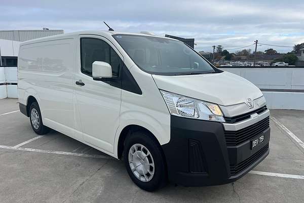 2024 Toyota Hiace GDH300R LWB
