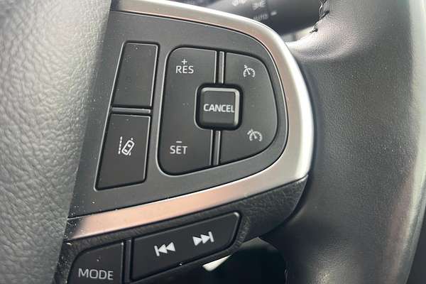 2024 Toyota Hiace GDH300R LWB