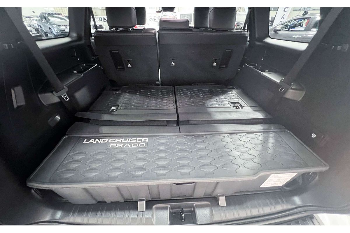 2024 Toyota Landcruiser Prado Kakadu GDJ251R