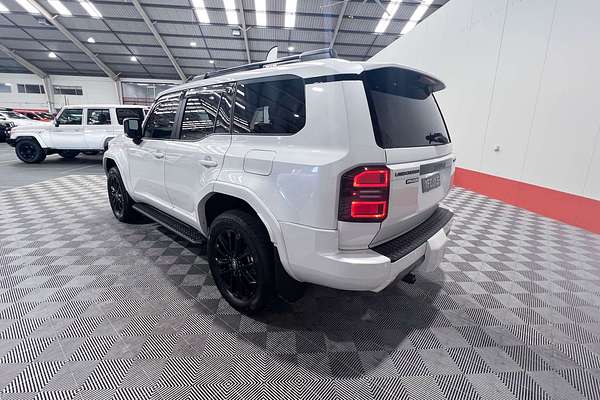 2024 Toyota Landcruiser Prado Kakadu GDJ251R