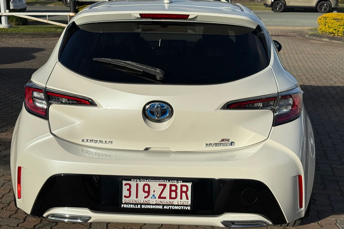 2019 Toyota Corolla ZR Hybrid ZWE211R