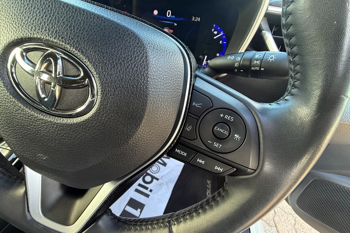 2019 Toyota Corolla ZR Hybrid ZWE211R