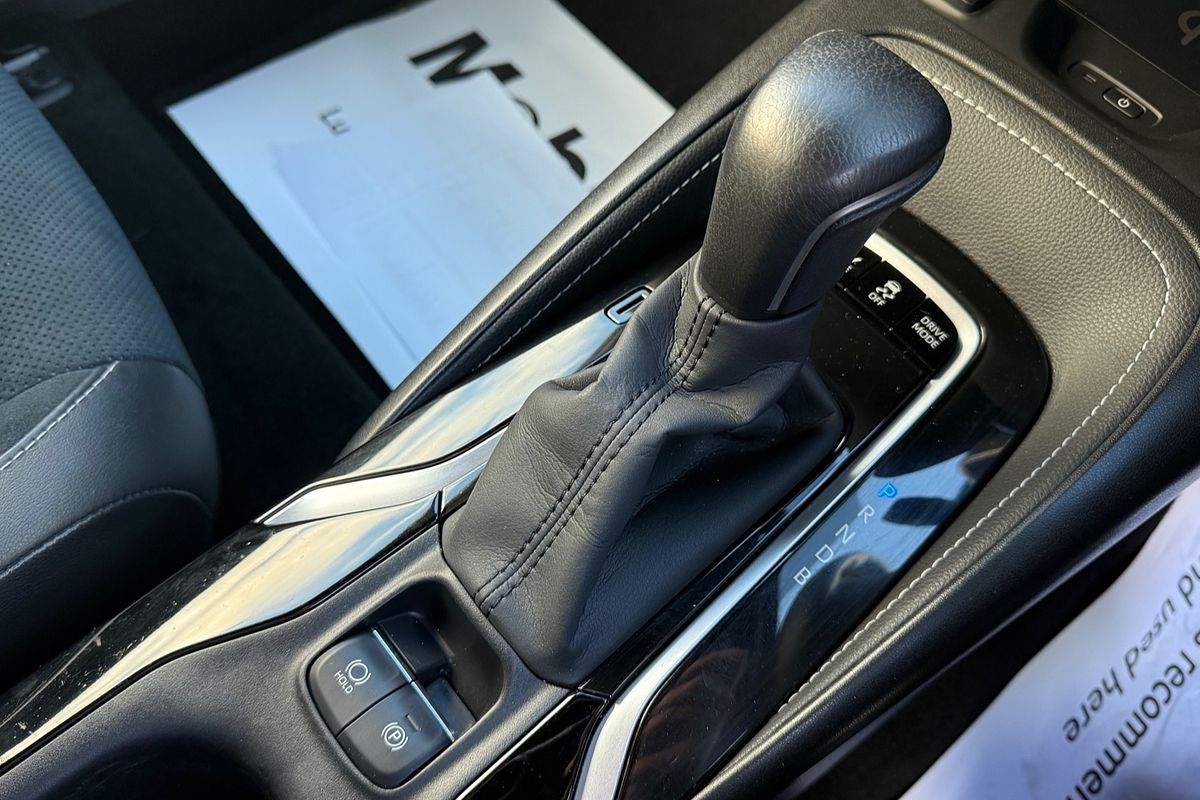 2019 Toyota Corolla ZR Hybrid ZWE211R