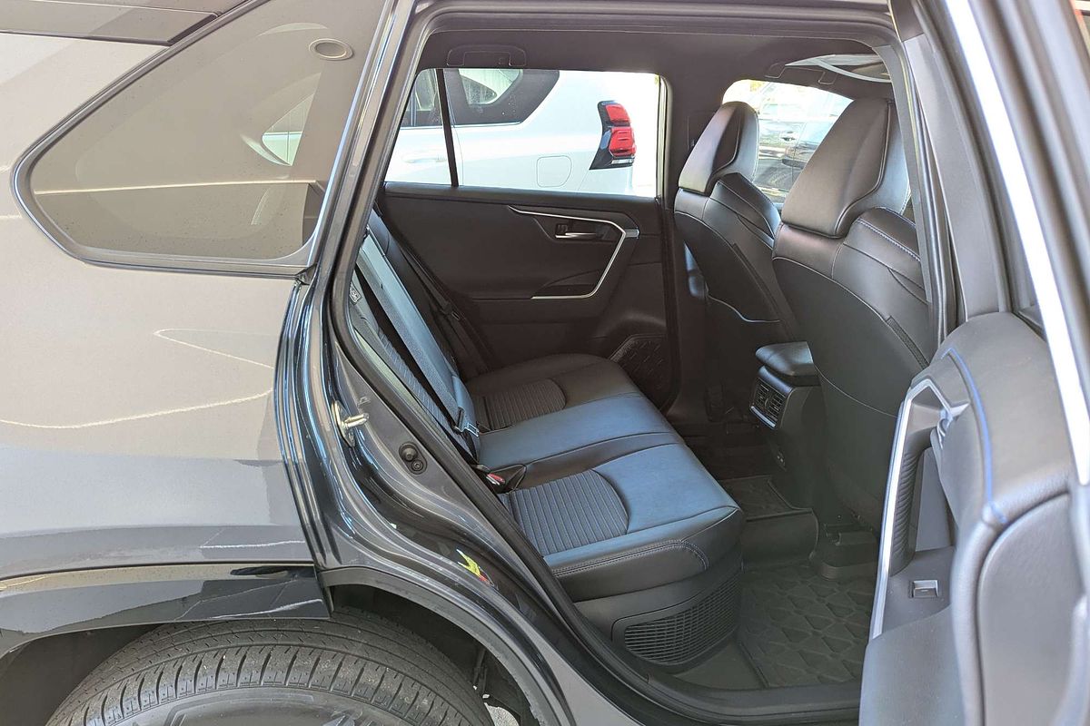 2023 Toyota RAV4 XSE AXAH54R