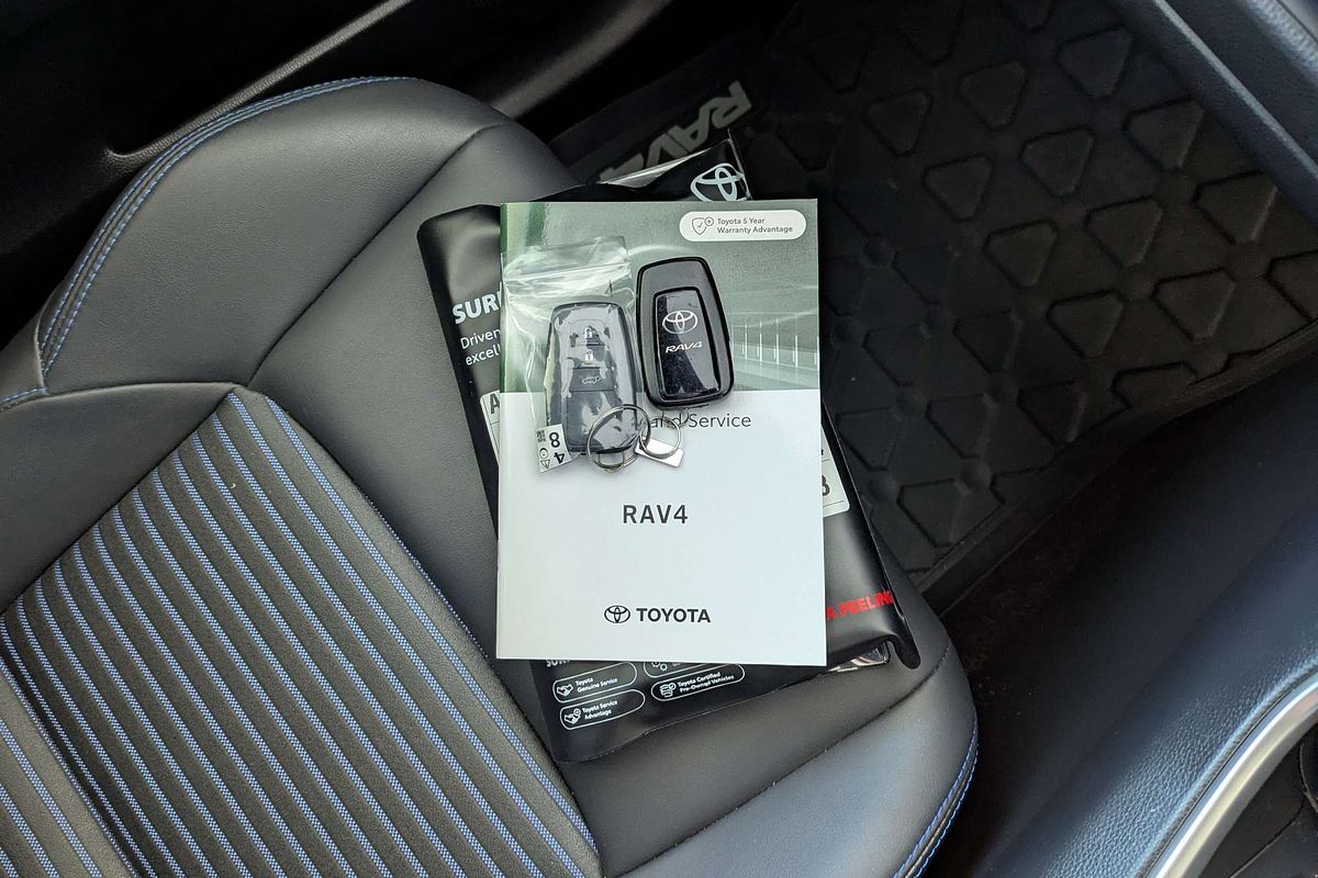 2023 Toyota RAV4 XSE AXAH54R