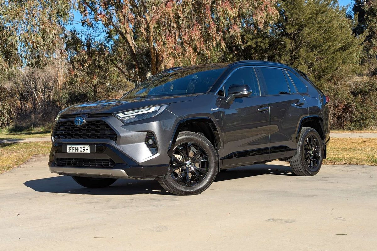 2023 Toyota RAV4 XSE AXAH54R