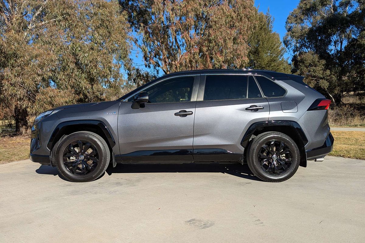 2023 Toyota RAV4 XSE AXAH54R