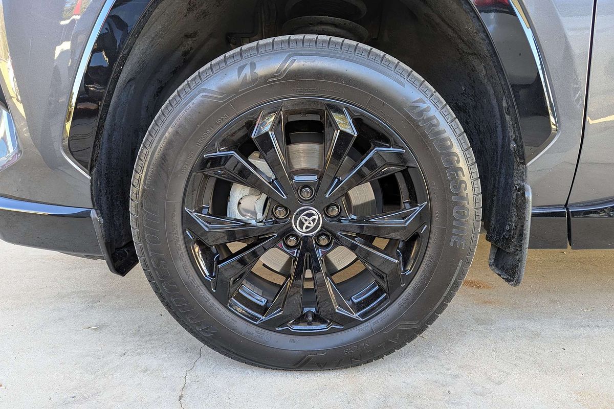 2023 Toyota RAV4 XSE AXAH54R