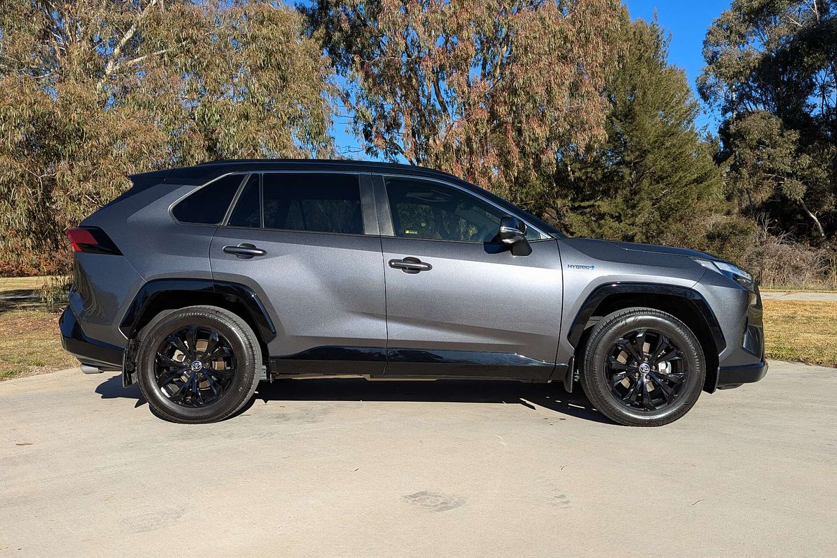 2023 Toyota RAV4 XSE AXAH54R