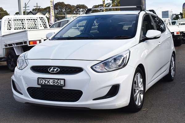 2018 Hyundai Accent Sport RB6