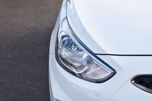2018 Hyundai Accent Sport RB6