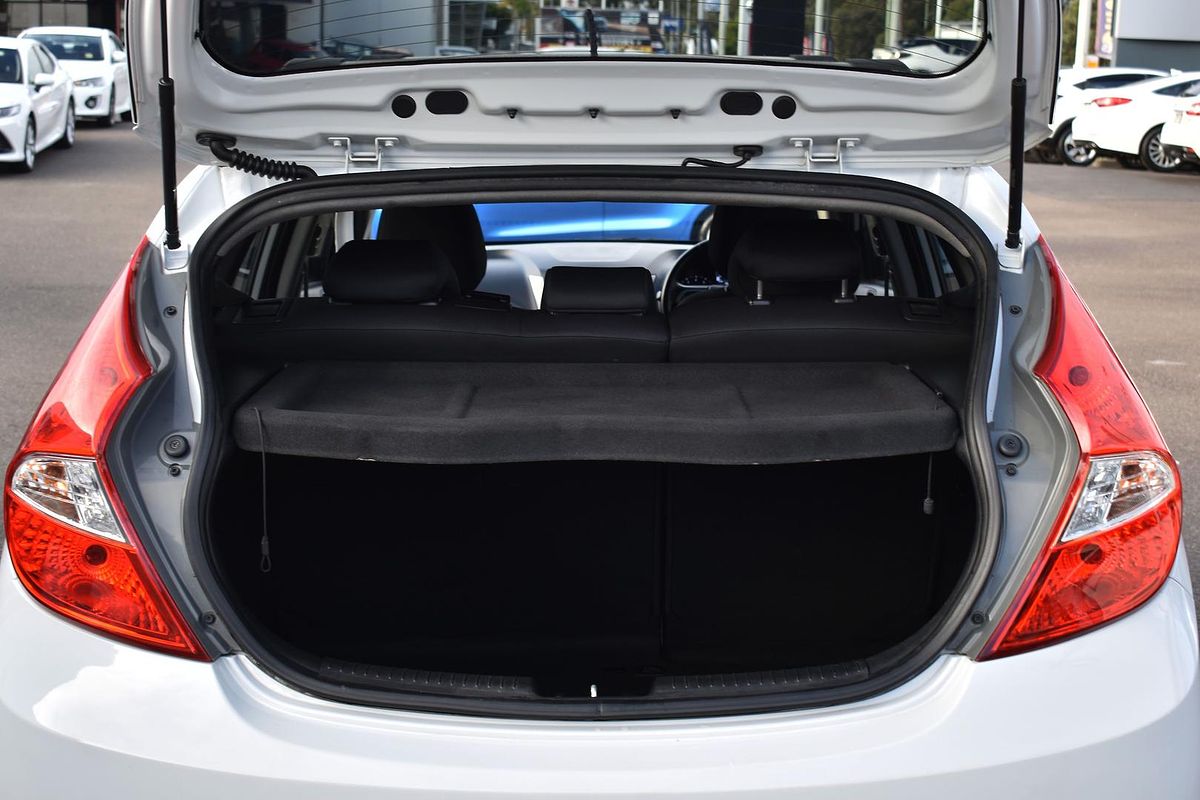 2018 Hyundai Accent Sport RB6