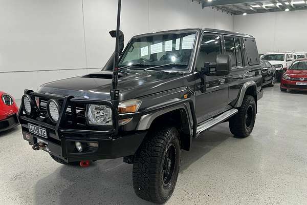 2012 Toyota Landcruiser GXL VDJ76R