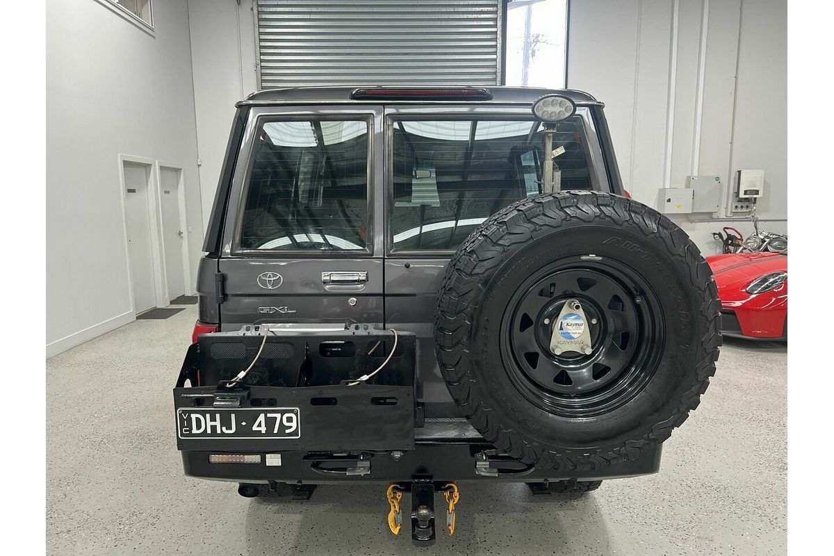 2012 Toyota Landcruiser GXL VDJ76R