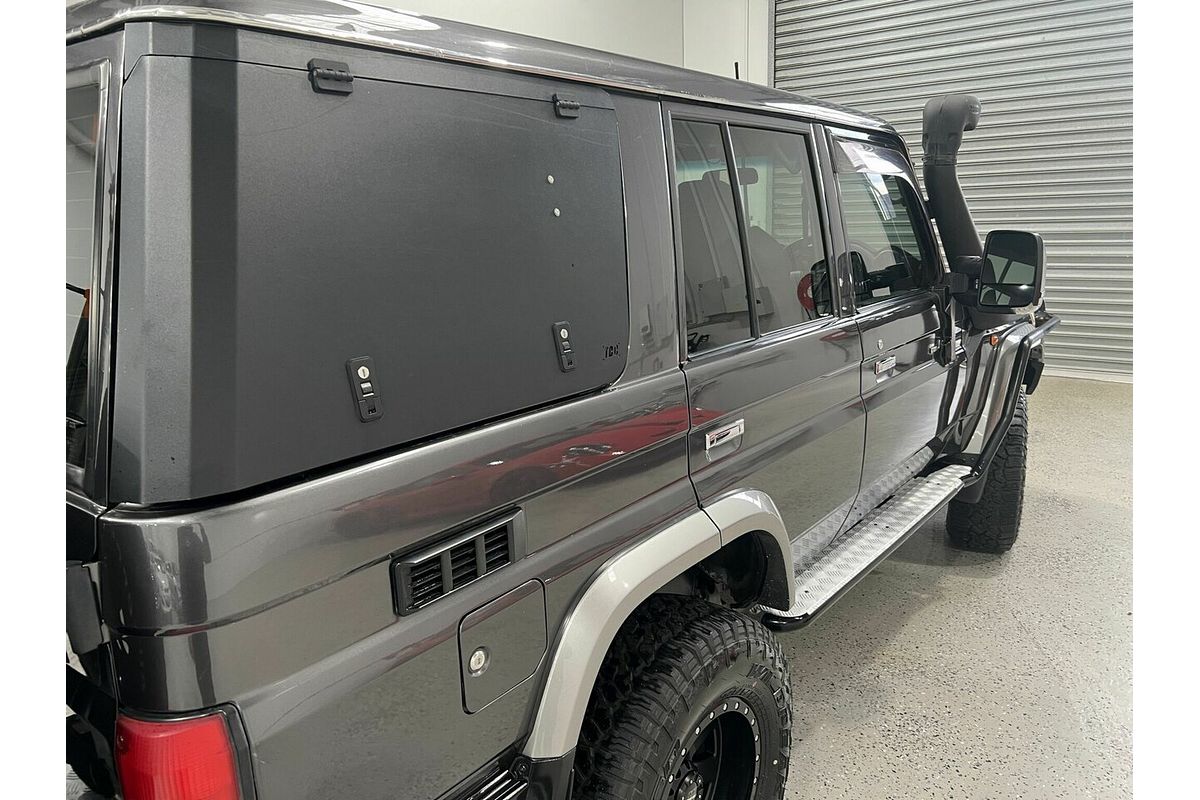 2012 Toyota Landcruiser GXL VDJ76R