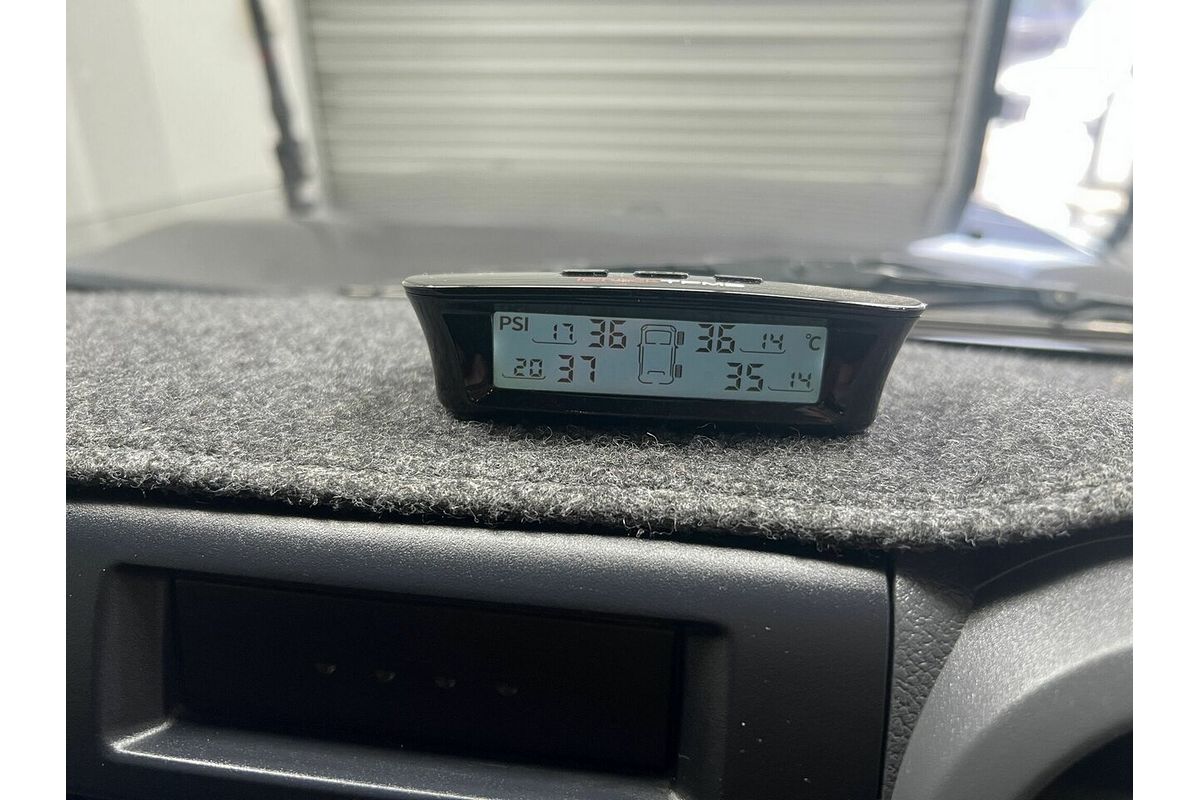 2012 Toyota Landcruiser GXL VDJ76R
