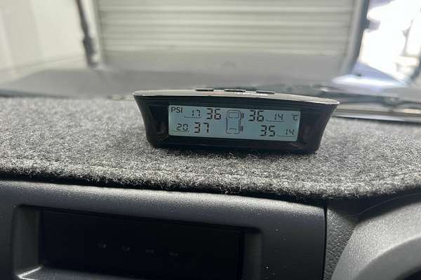 2012 Toyota Landcruiser GXL VDJ76R