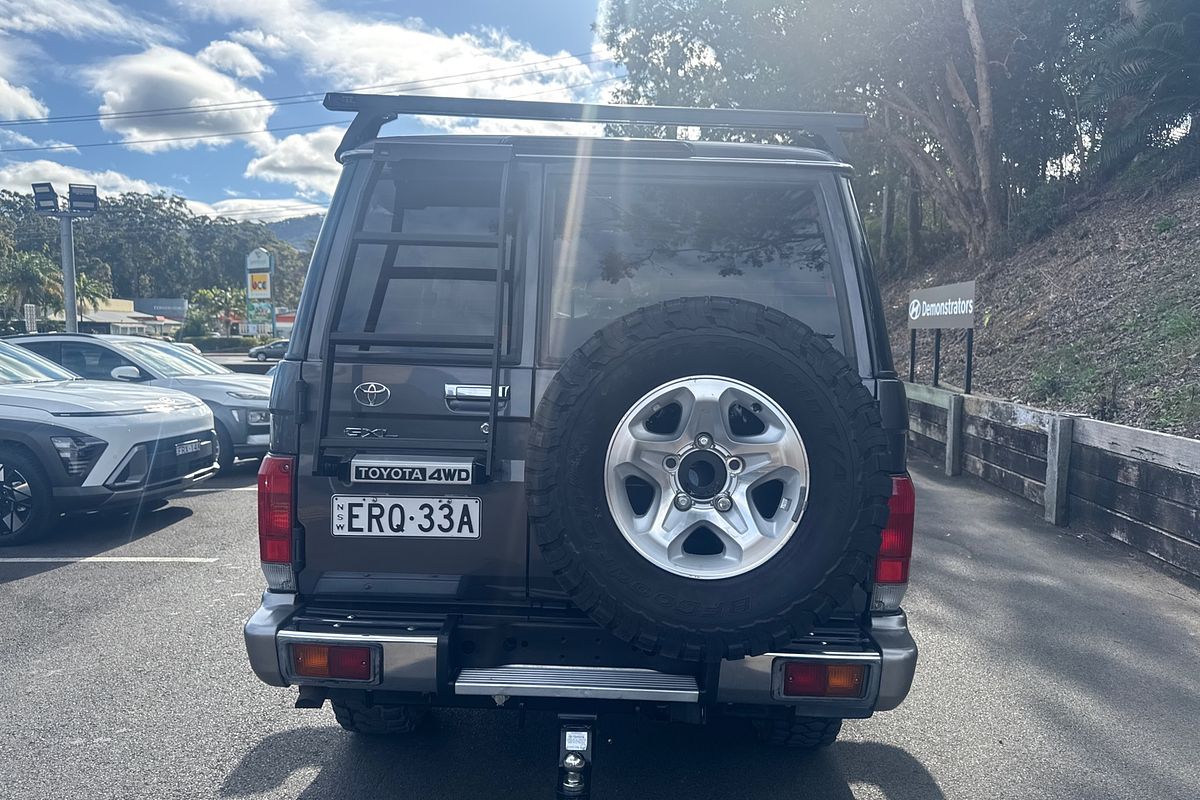 2021 Toyota Landcruiser GXL VDJ76R