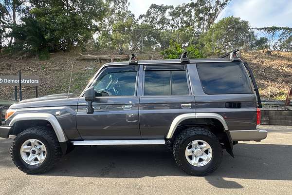 2021 Toyota Landcruiser GXL VDJ76R