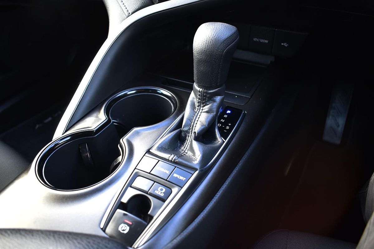 2024 Toyota Camry Ascent AXVH70R