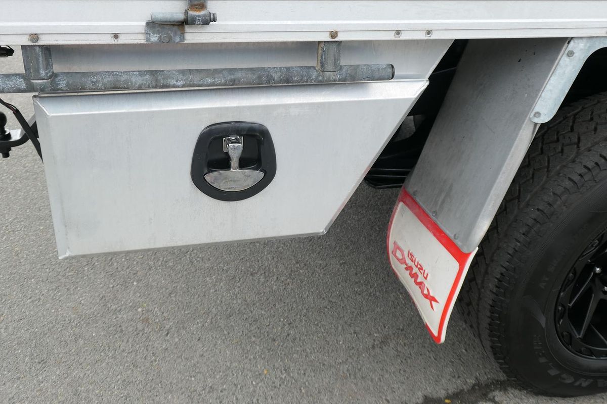 2020 Isuzu D-MAX SX High Ride Rear Wheel Drive