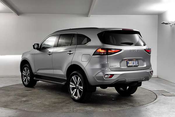 2024 Isuzu MU-X LS-T