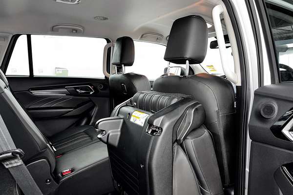 2024 Isuzu MU-X LS-T