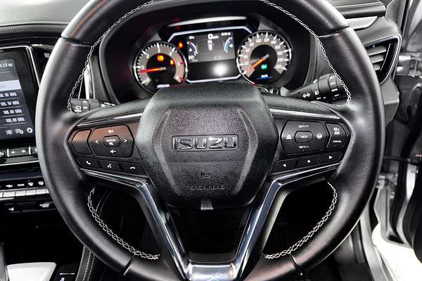 2024 Isuzu MU-X LS-T