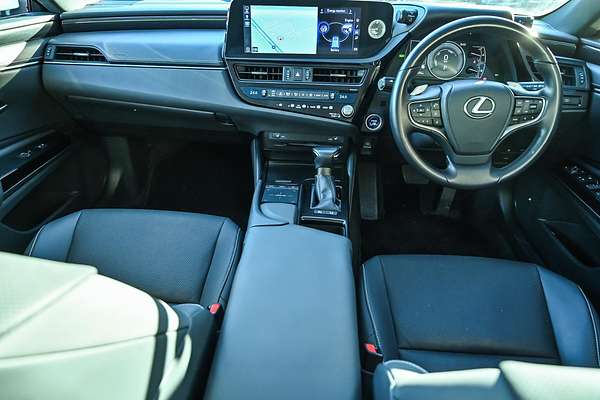 2021 Lexus ES ES300h Luxury AXZH10R