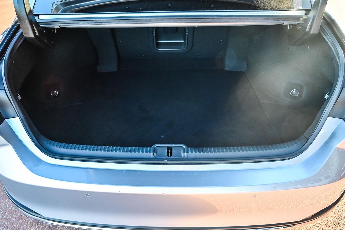 2021 Lexus ES ES300h Luxury AXZH10R