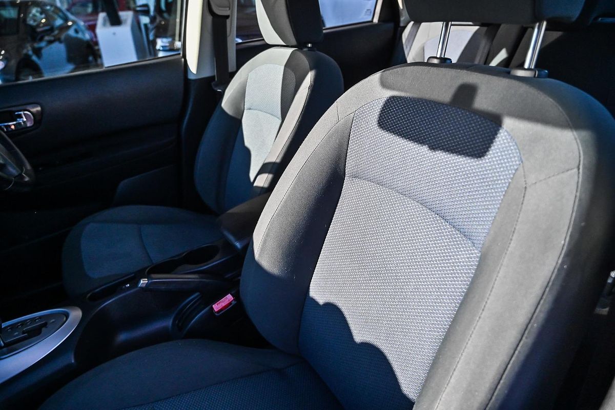 2013 Nissan Dualis ST J10 Series 4