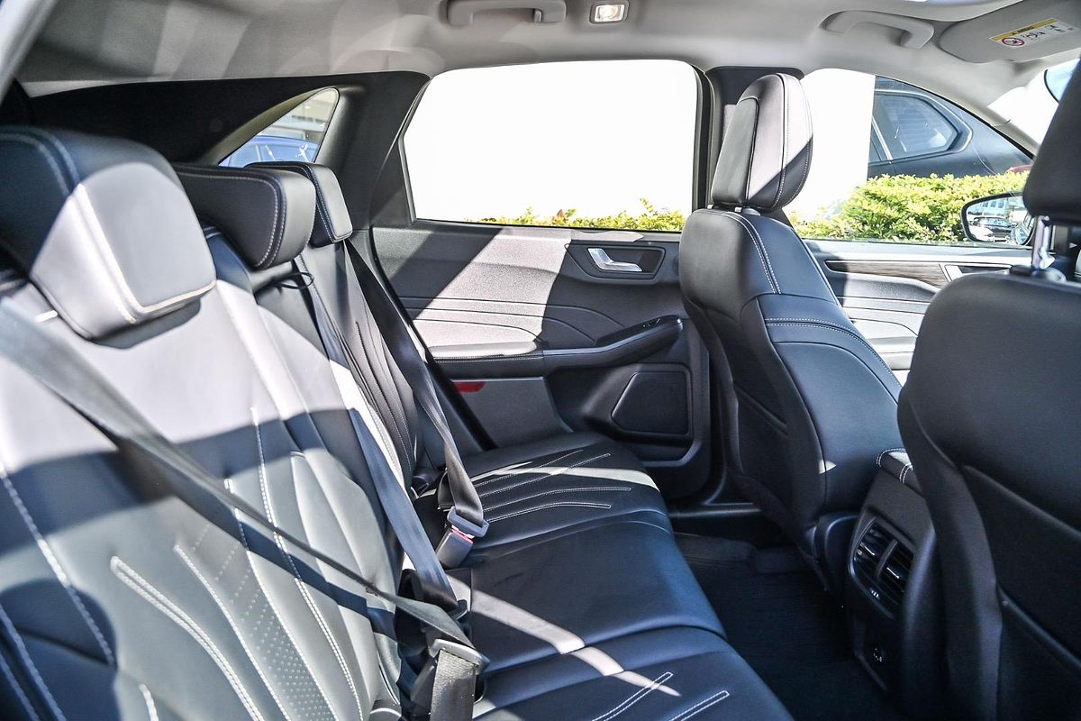 2022 Ford Escape Vignale ZH