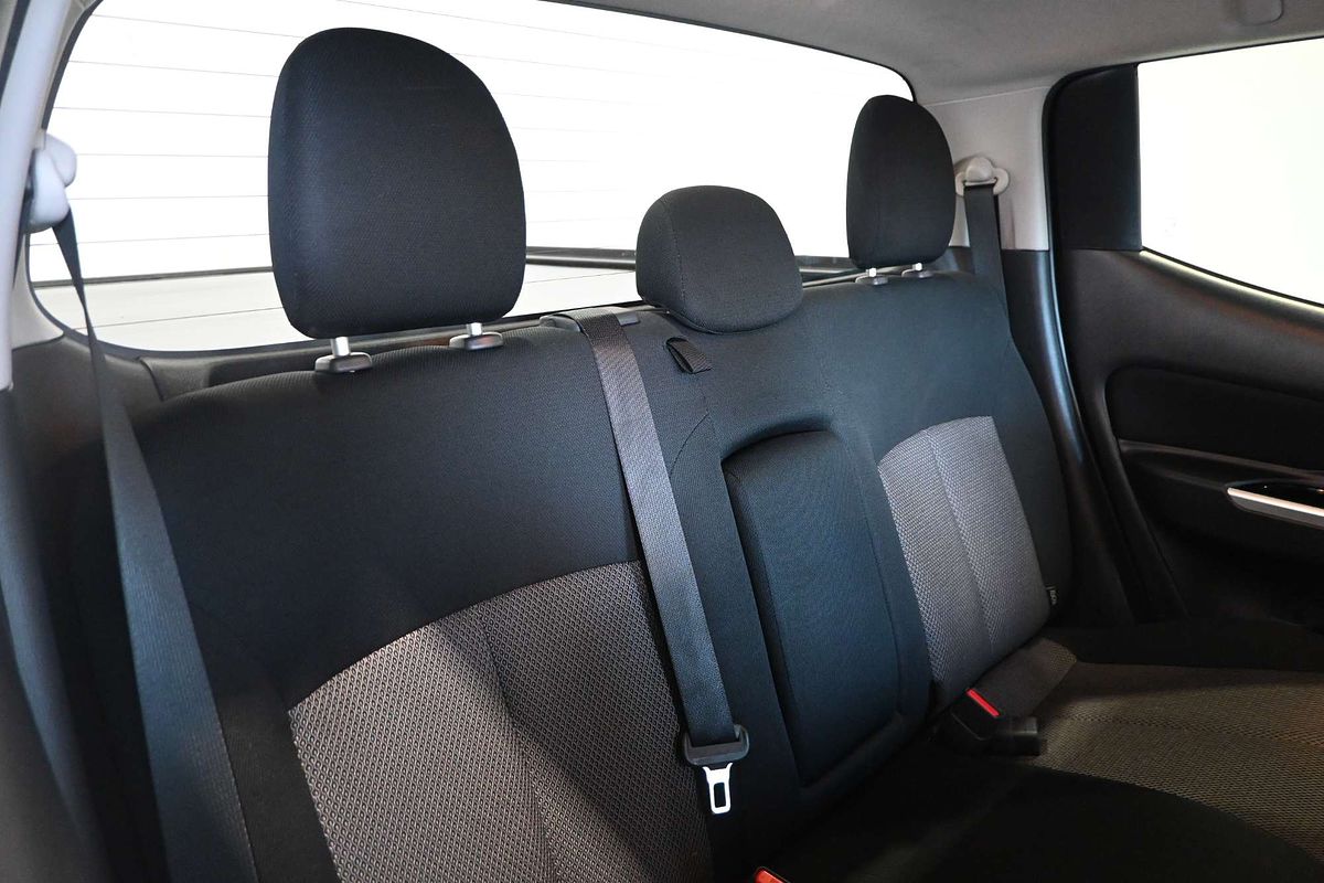 2020 Mitsubishi Triton GLS MR 4X4