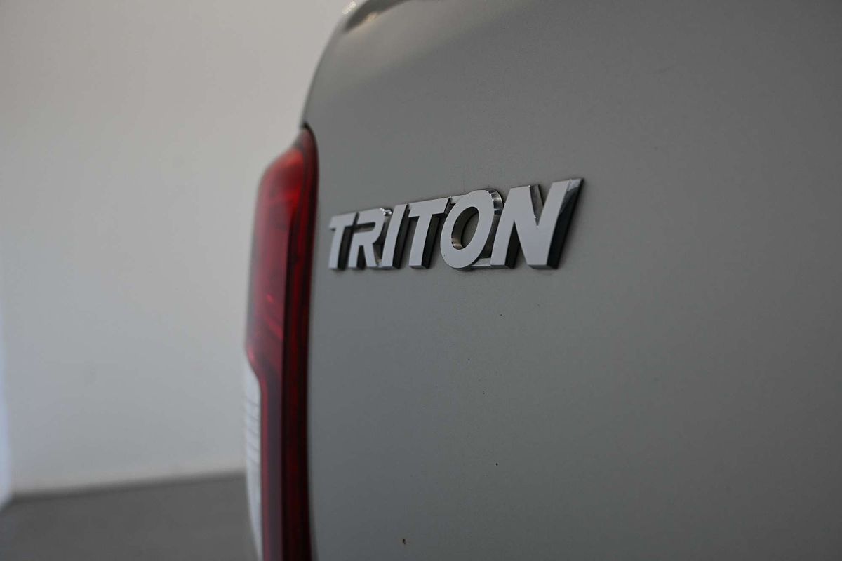 2020 Mitsubishi Triton GLS MR 4X4