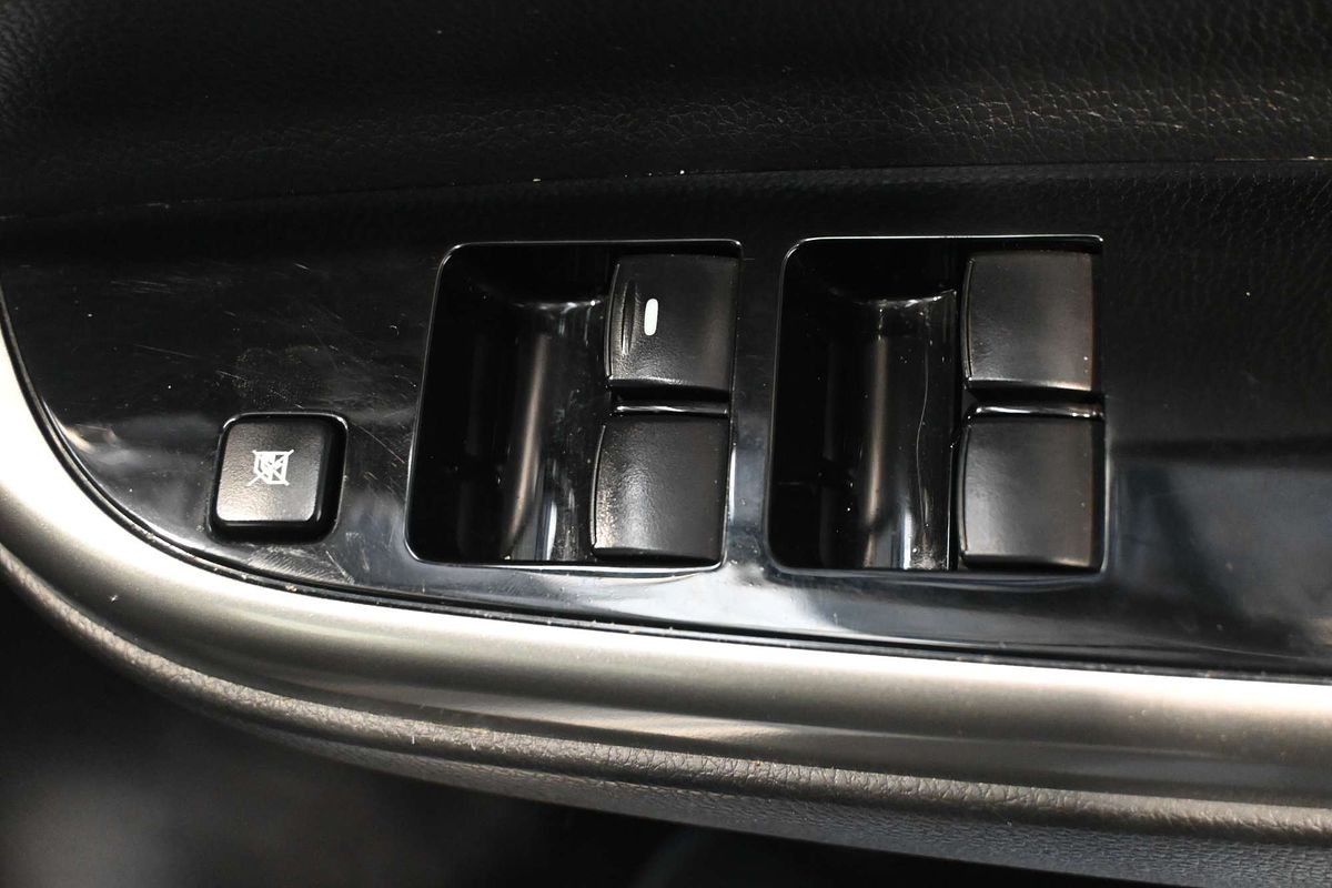 2020 Mitsubishi Triton GLS MR 4X4