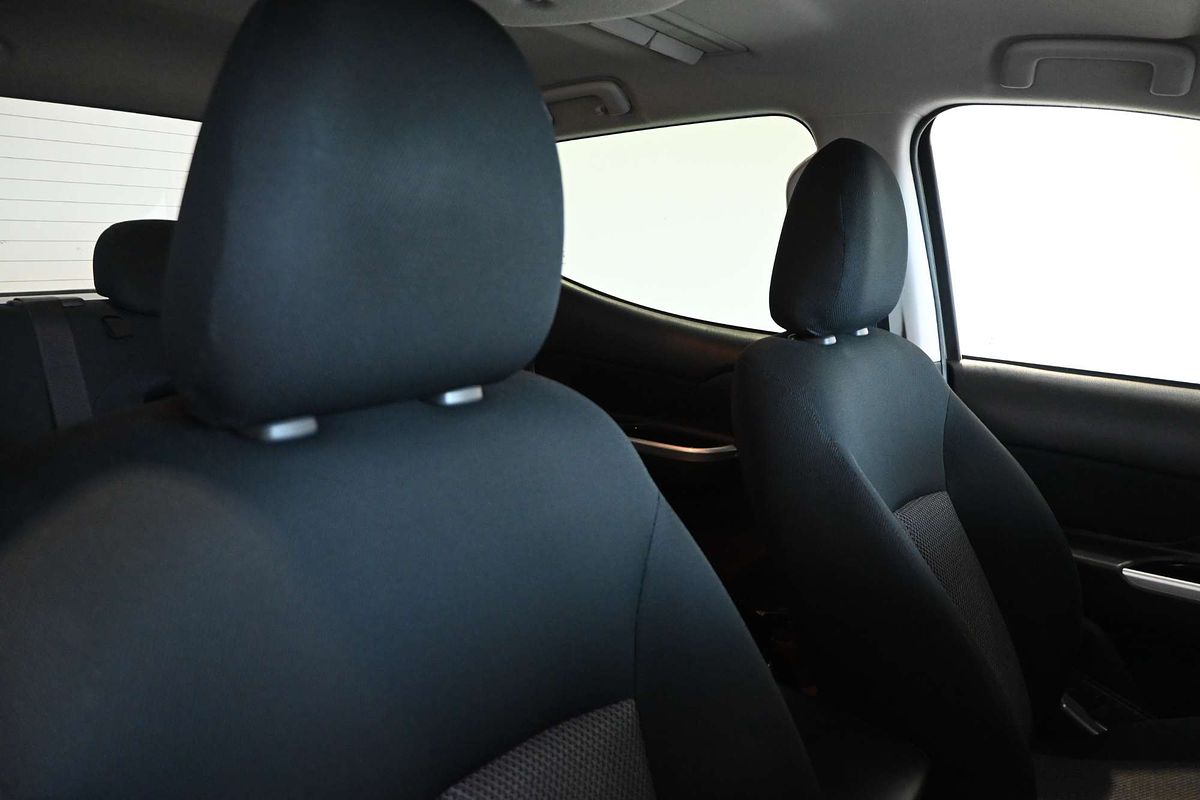 2020 Mitsubishi Triton GLS MR 4X4