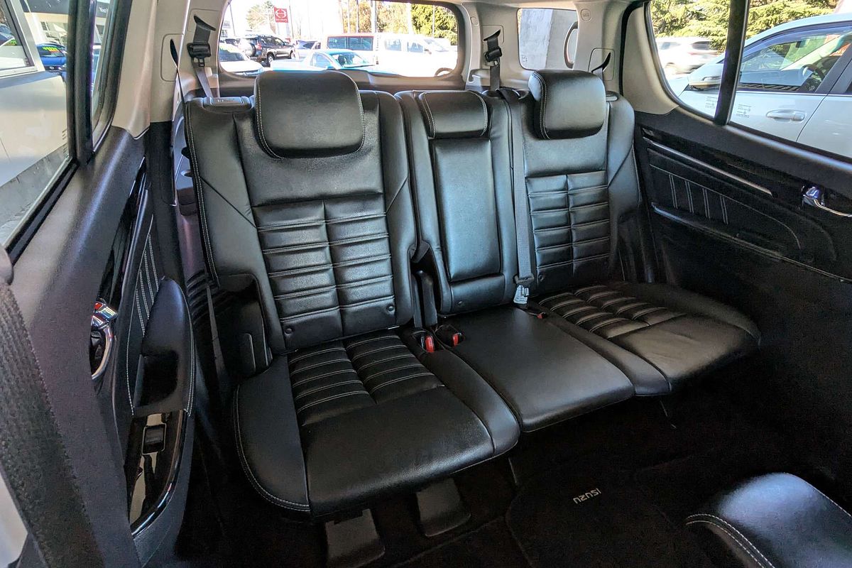 2021 Isuzu MU-X LS-T