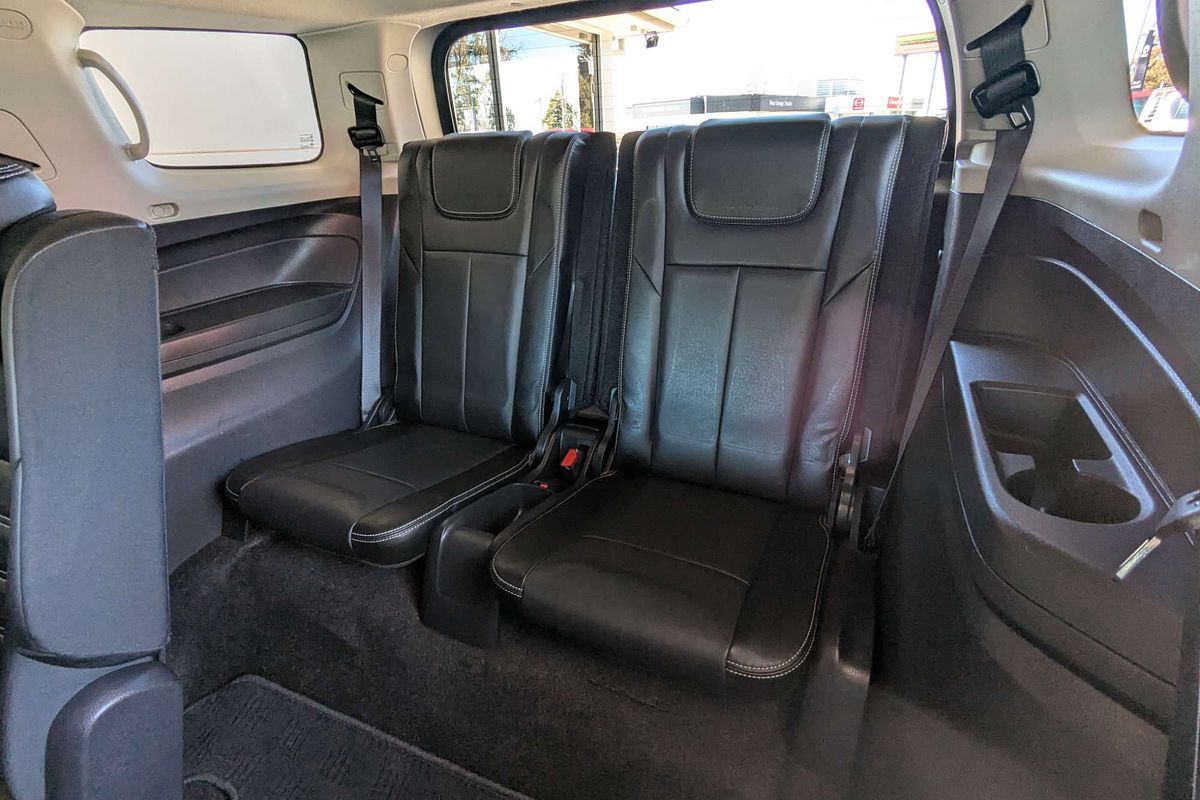 2021 Isuzu MU-X LS-T