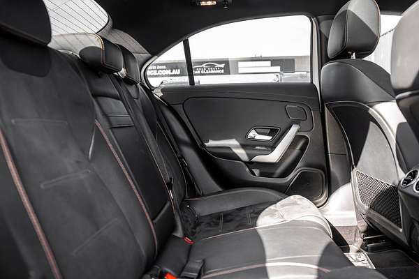 2019 Mercedes-Benz A-Class A200 V177