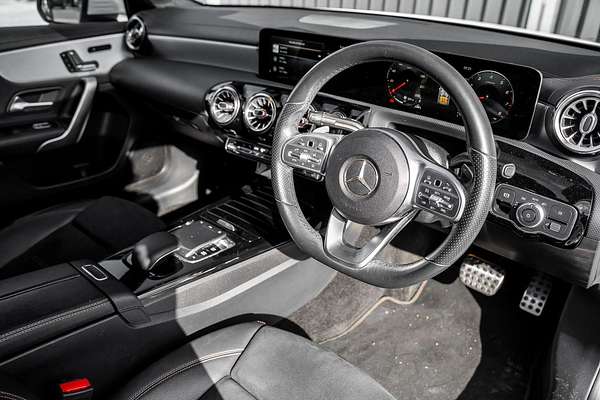 2019 Mercedes-Benz A-Class A200 V177