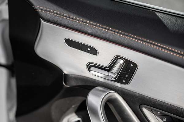 2019 Mercedes-Benz A-Class A200 V177